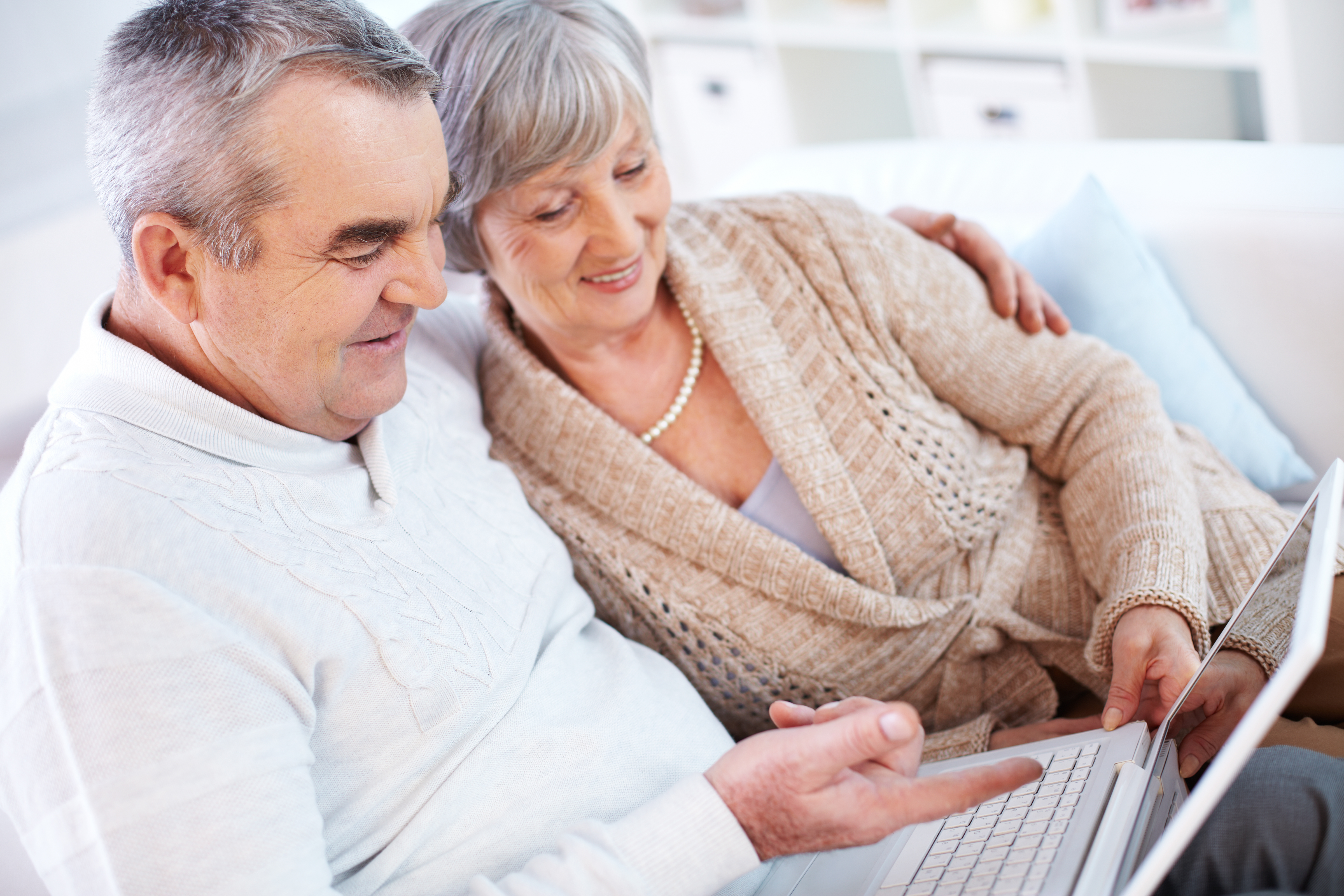 Depositphotos_35274687_xl-2015